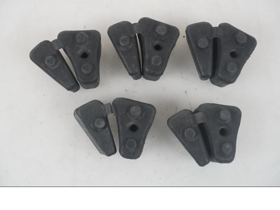 Framsidan på Ryckutjämnare från en Honda XL 1000 V -2008 motorcykel.