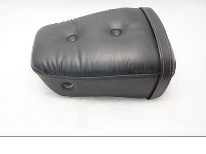 Vänster sida på Sadel från en Yamaha XV 535 -1999 motorcykel.