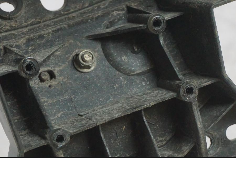 Extrabild5 på Skylthållare från en Yamaha MT-09 -2016 motorcykel.