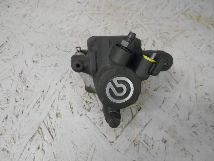 Framsidan på Bromsok från en BMW S 1000 RR -2017 motorcykel.