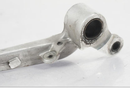 Snett uppifrån på Bromspedal från en Yamaha YZF 1000 R1 -2007 motorcykel.