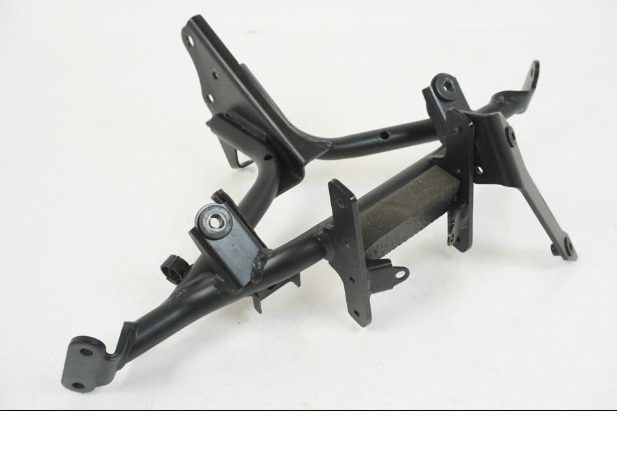 Framsidan på Toppkåpstag från en Kawasaki ER-6F -2016 motorcykel.