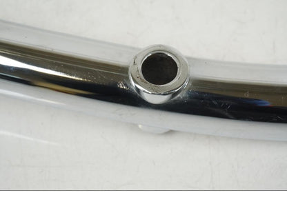 Vänster sida på Bakskärmstag från en Suzuki VS 1400 -1999 motorcykel.