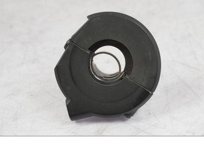 Höger sida på Gasklo från en BMW R 1200 GS -2005 motorcykel.