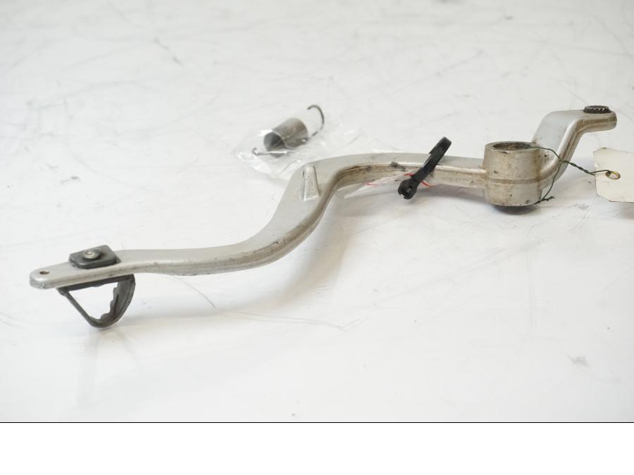 Extrabild3 på <p>Bromspedal från Husqvarna TE 310 2009.</p>

<p>Skavmärke finns se bild.</p> motorcykel.