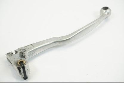 Vänster sida på Kopplingsgrepp från en Yamaha TRX 850 -1997 motorcykel.