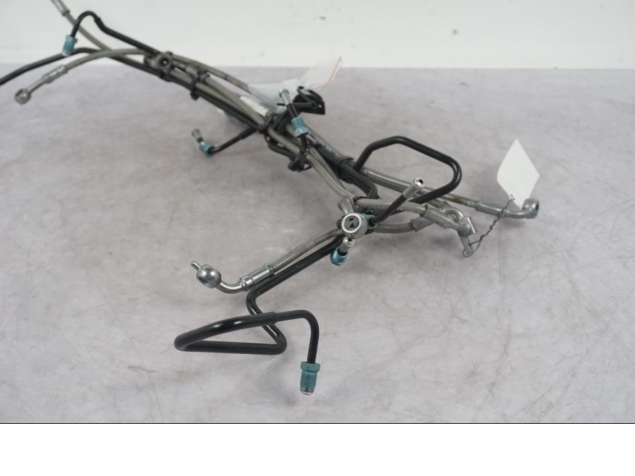 Baksidan på Bromsledning från en BMW F 800 R -2018 motorcykel.