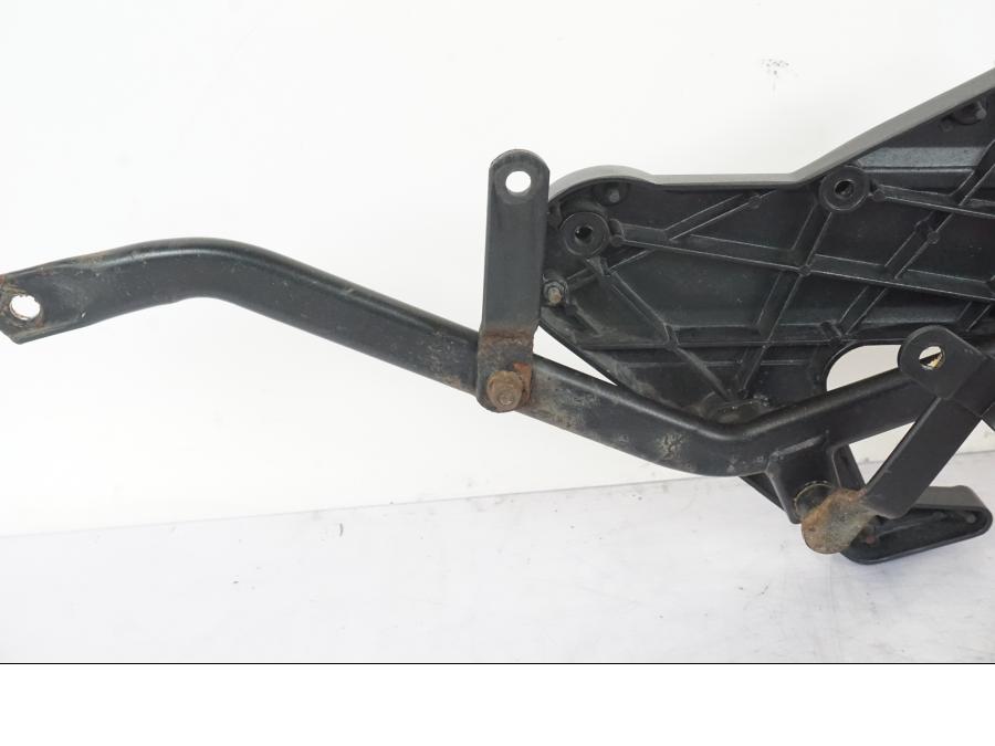 Extrabild3 på Sidoväskhållare från en Honda CBR 1000 F -1989 motorcykel.