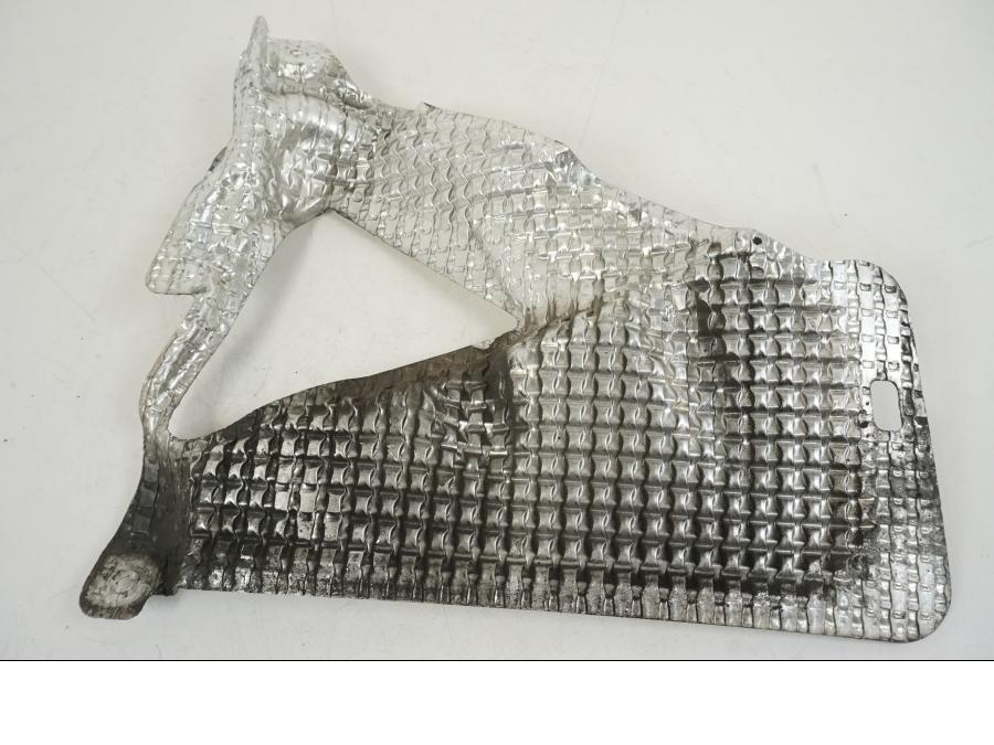 Framsidan på Värmeskydd från en Suzuki GSX-R 1000 -2007 motorcykel.