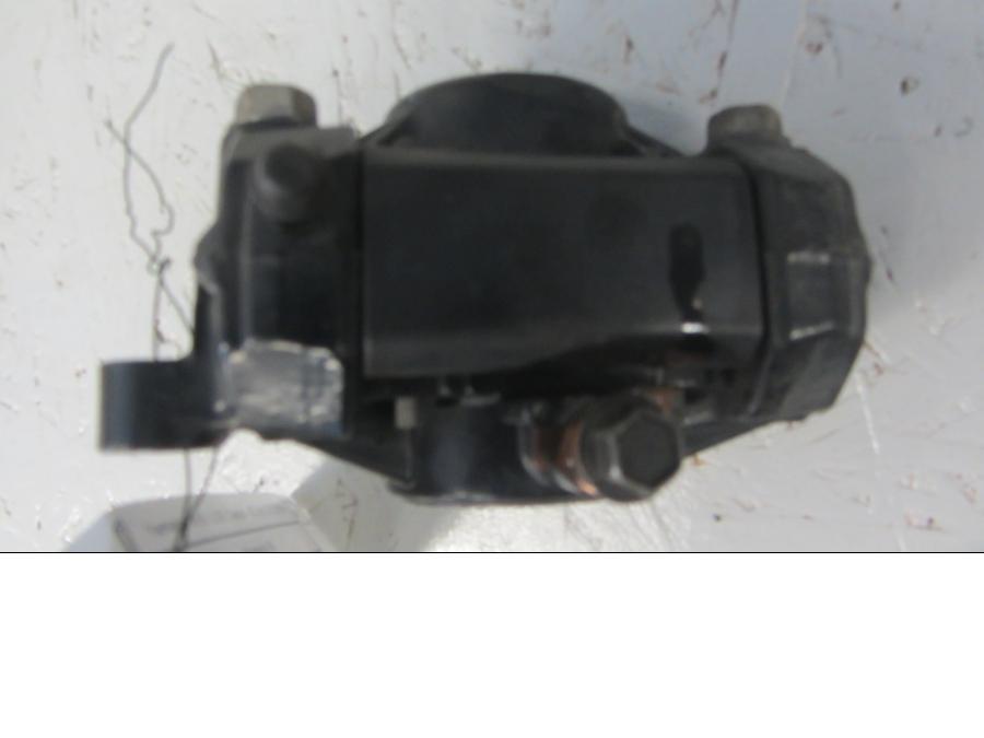 Höger sida på Bromsok från en Yamaha XVS 1100 -2002 motorcykel.