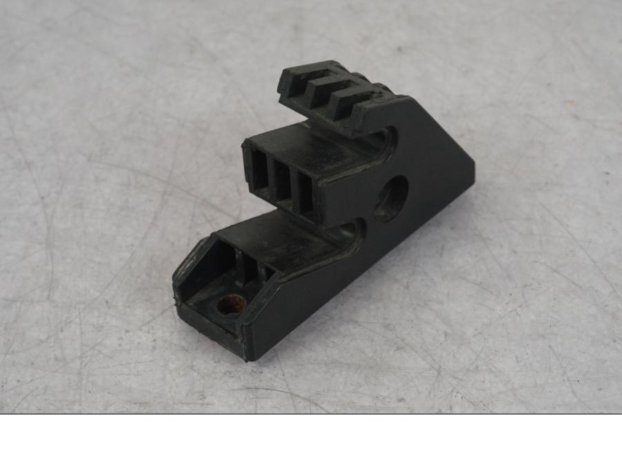 Framsidan på Sadelfäste från en BMW R 1100 GS -1998 motorcykel.