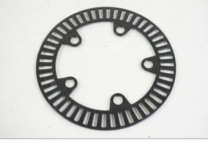 Framsidan på ABS krans från en KTM 1290 Super Duke R -2022 motorcykel.