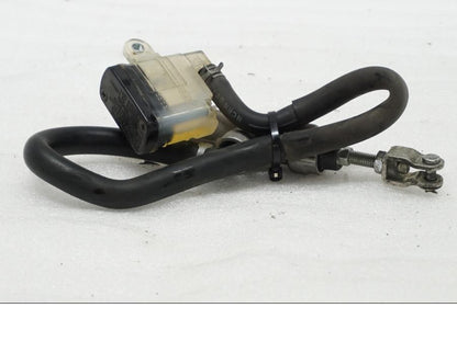 Baksidan på Bromshuvudcylinder från en Suzuki GSX 1300 BK -2008 motorcykel.