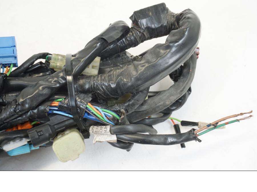 Extrabild2 på Kabelstam från en Honda CB 600 F -2008 motorcykel.