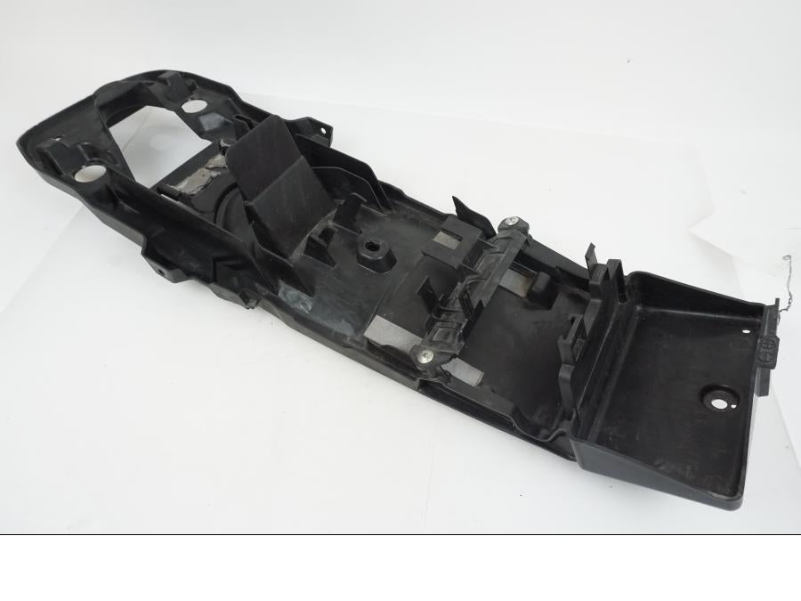 Framsidan på Undertail från en Suzuki GSX-R 750 -2009 motorcykel.