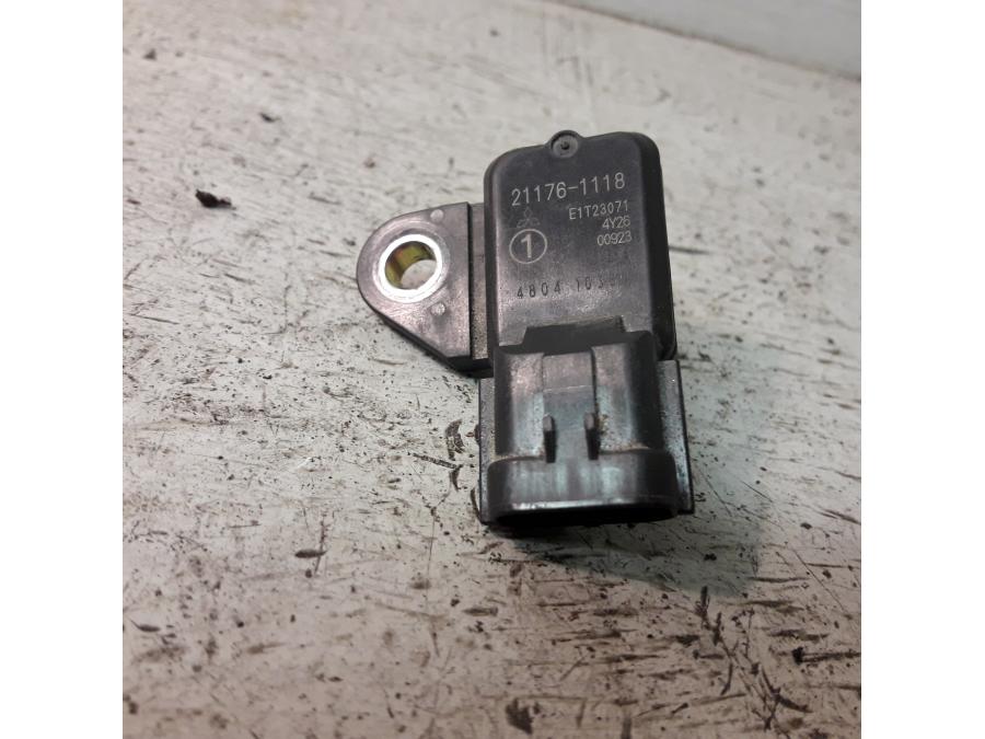 Framsidan på Mapsensor från en Suzuki VZ 1600 -2005 motorcykel.