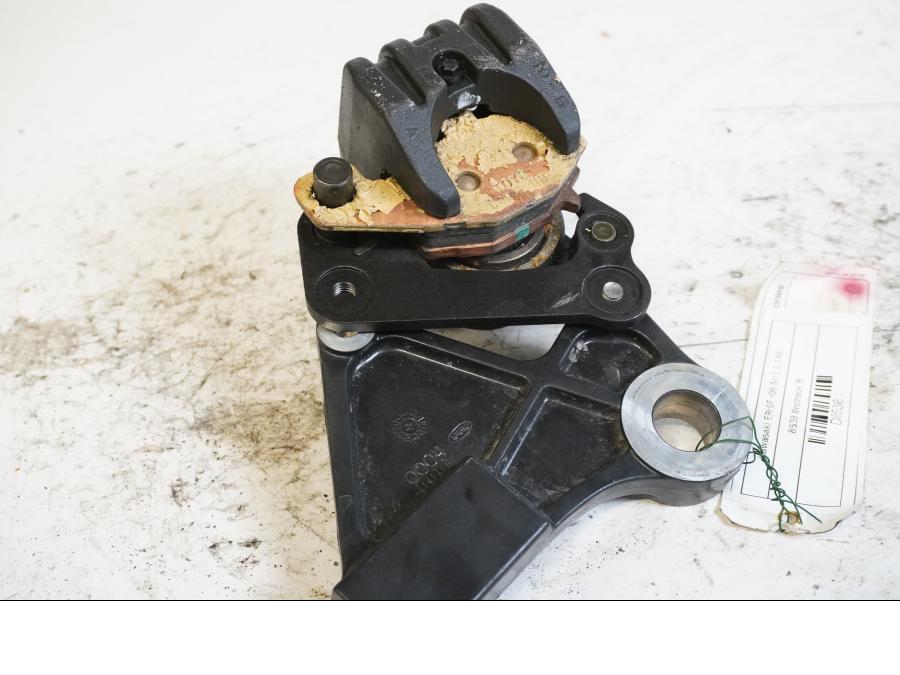 Höger sida på Bromsok från en Kawasaki ER-6F -2006 motorcykel.