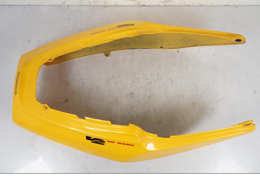 Snett uppifrån på Bakvinge från en Honda VTR 1000 F -1997 motorcykel.