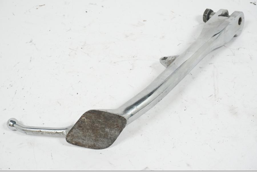 Extrabild1 på Sidostöd från en Triumph Rocket III -2007 motorcykel.