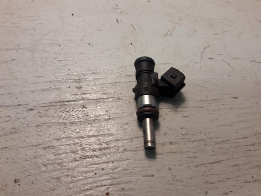 Framsidan på Spridare från en BMW K 1200 S -2008 motorcykel.