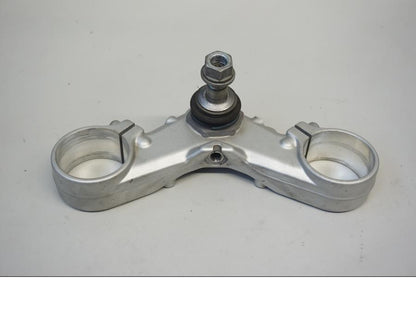 Framsidan på Gaffelkrona från en BMW R 1200 GSA -2011 motorcykel.