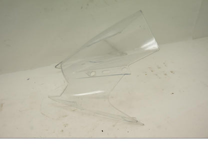 Höger sida på Vindruta från en KTM RC 390 -2019 motorcykel.