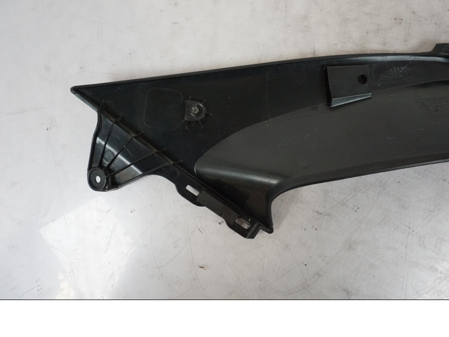 Snett uppifrån på Tankkåpa från en Kawasaki Z 800 -2014 motorcykel.