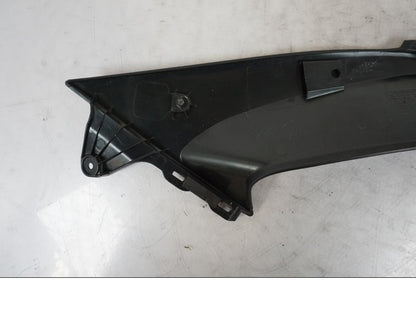 Snett uppifrån på Tankkåpa från en Kawasaki Z 800 -2014 motorcykel.