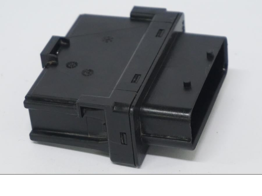 Vänster sida på Styrbox från en BMW R 1250 GS -2022 motorcykel.