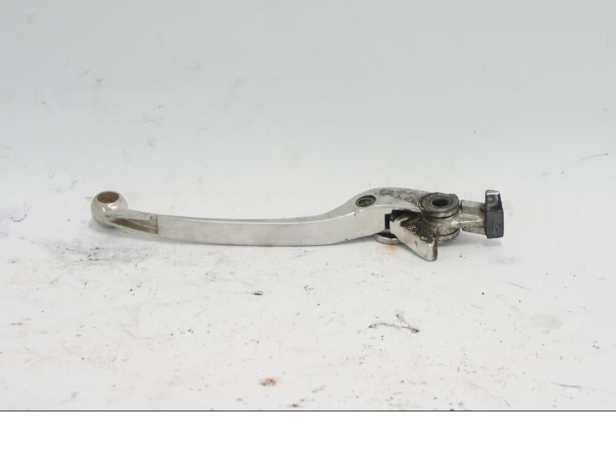 Baksidan på Bromsgrepp från en Suzuki DL 1000 -2003 motorcykel.