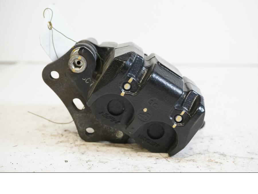 Baksidan på Bromsok från en Kawasaki Ninja 300 -2013 motorcykel.