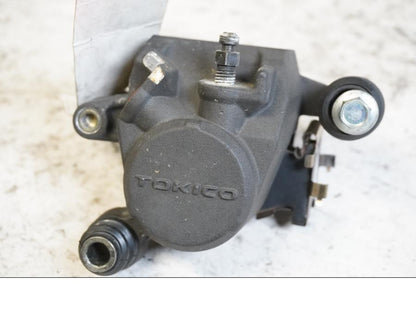 Framsidan på Bromsok från en Suzuki GSX-R 750 -2006 motorcykel.