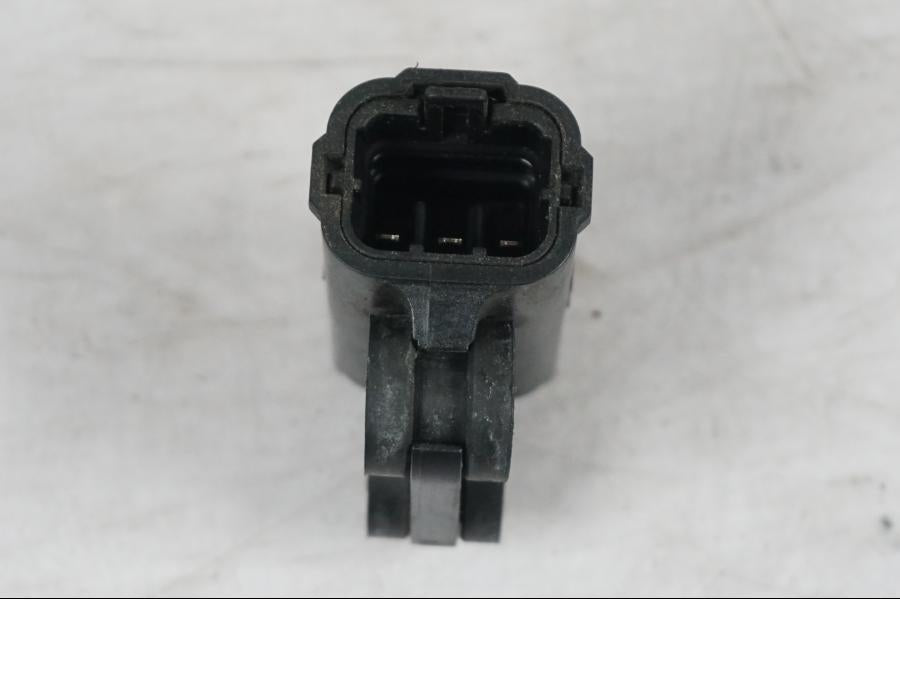 Baksidan på Tilt Sensor från en KTM 690 SM R -2009 motorcykel.