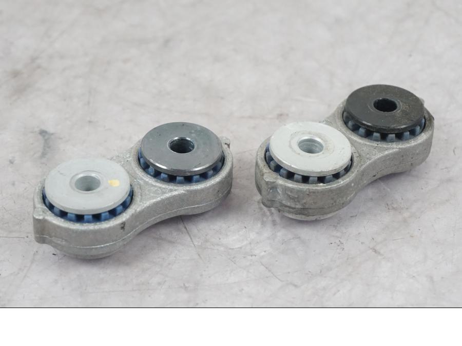 Höger sida på Mellanburk från en Ducati Multistrada V4 -2024 motorcykel.