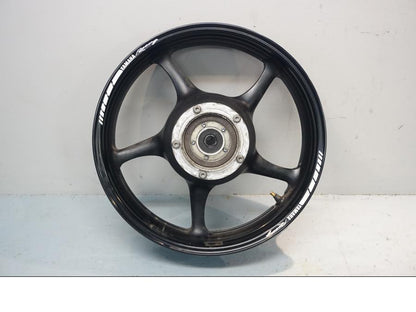 Framsidan på Fälg från en Yamaha XJ 6 -2011 motorcykel.