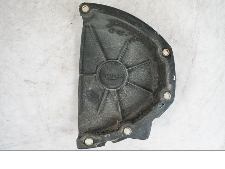 Vänster sida på Drevkåpa från en Triumph Tiger -2009 motorcykel.
