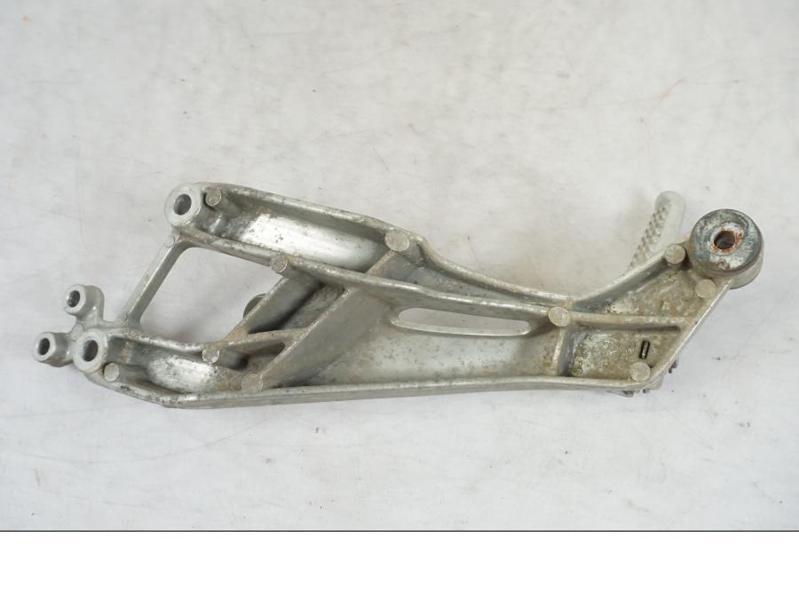 Snett uppifrån på Fotpinne från en Honda CBR 1100 XX -1999 motorcykel.