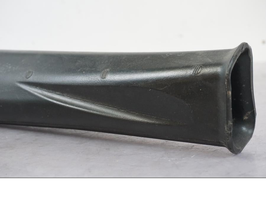 Baksidan på Luftburksnorkel från en BMW K 1600 GTL -2015 motorcykel.