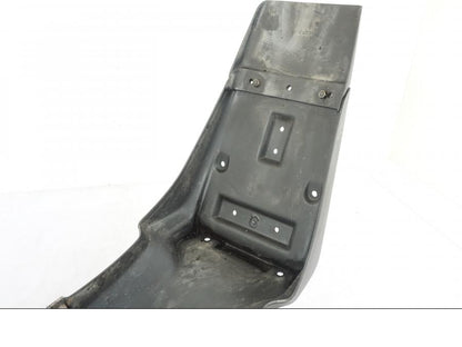 Snett nerifrån på Bakskärm från en BMW K 1100 LT -1999 motorcykel.