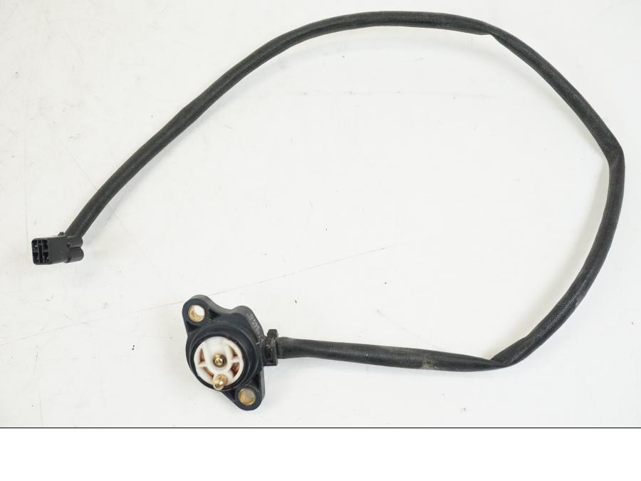 Vänster sida på Växellådsgivare från en Triumph Speed Triple -2021 motorcykel.