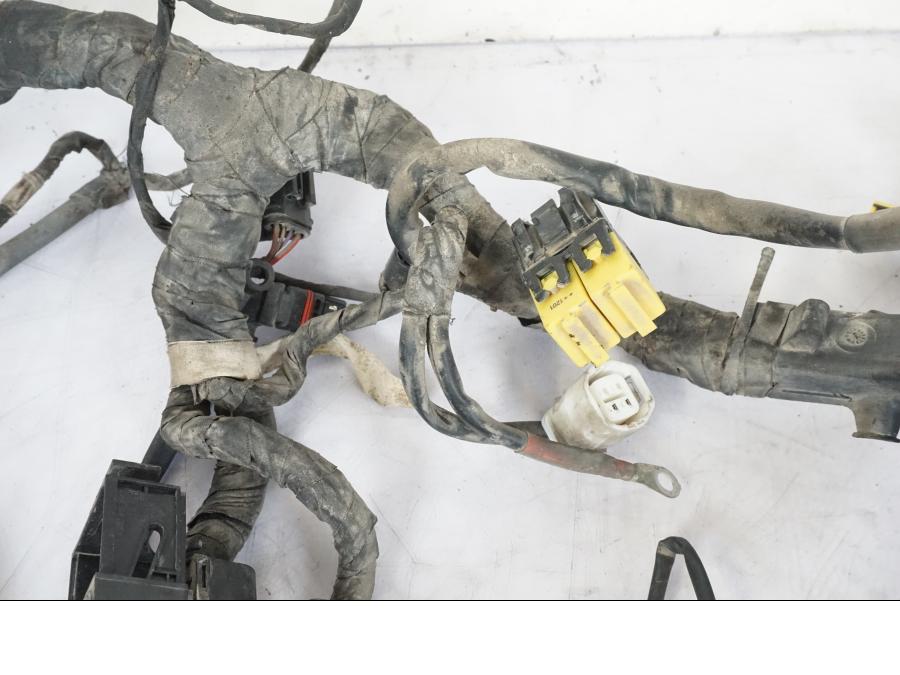 Snett uppifrån på Kabelstam från en BMW R 1200 GSA -2012 motorcykel.