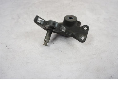 Baksidan på Sidostödsfäste från en KTM 790 Duke -2018 motorcykel.