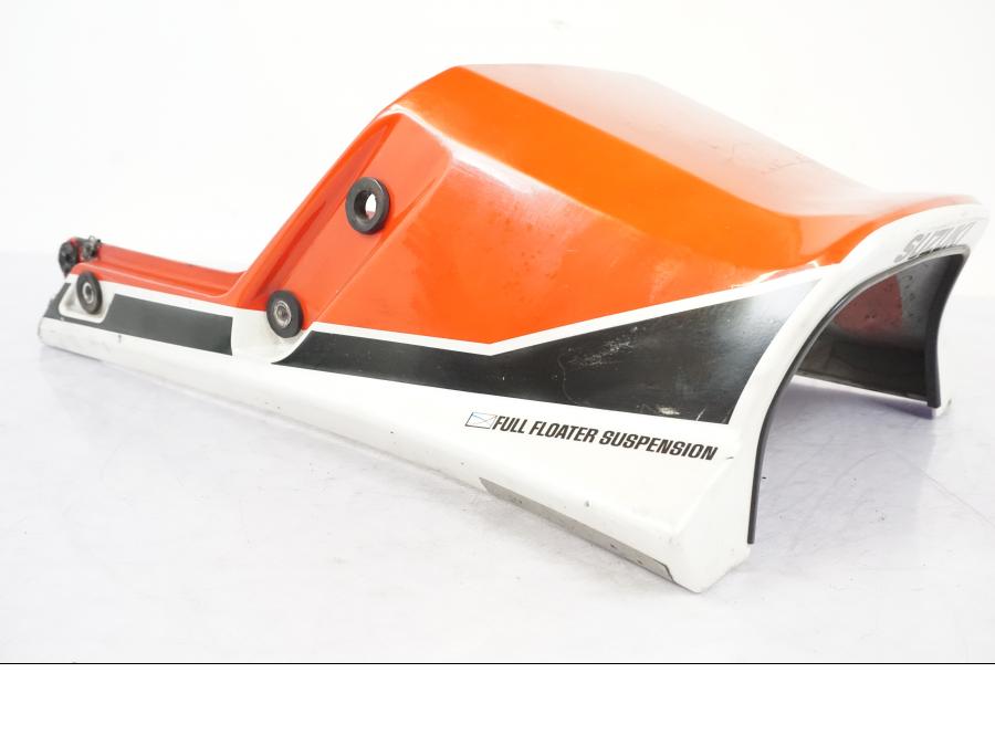Höger sida på Bakvinge från en Suzuki GSX 550 EF -1985 motorcykel.