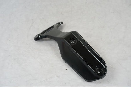 Framsidan på Framskärmsstag från en BMW R Ninet -2017 motorcykel.