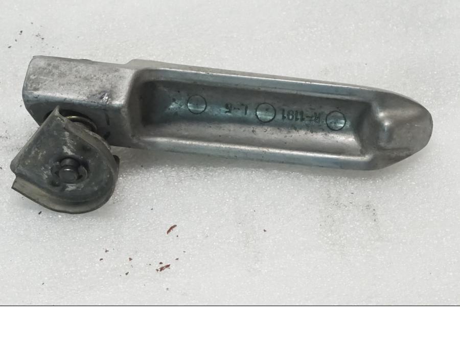 Baksidan på Fotpinne från en Kawasaki ZX-9R -1998 motorcykel.