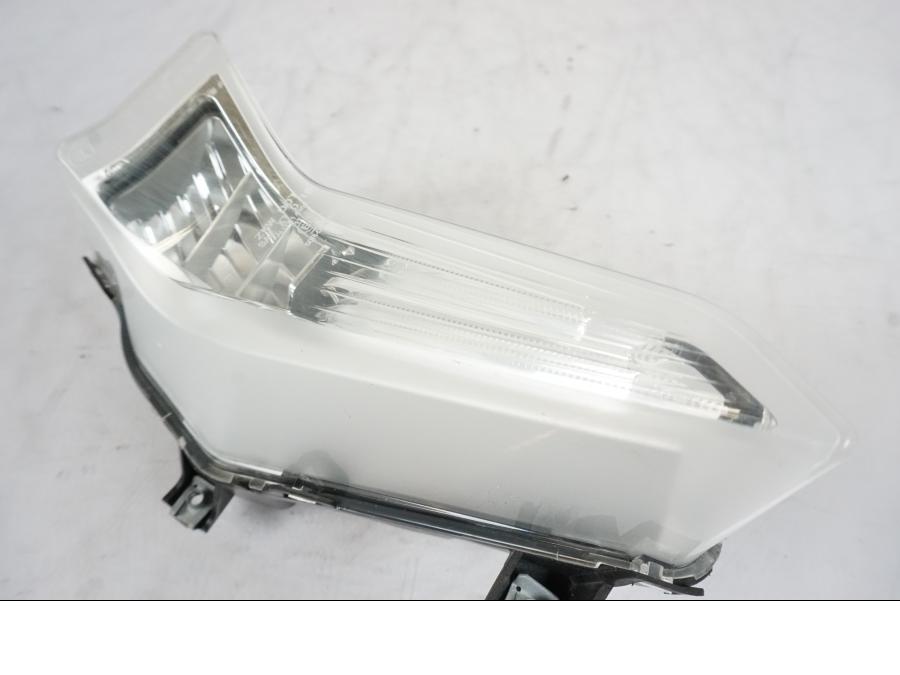 Extrabild1 på Strålkastare från en KTM 1290 Super Duke -2019 motorcykel.