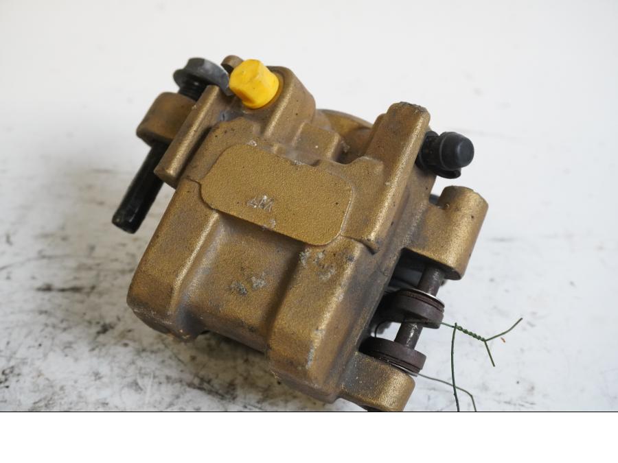 Baksidan på Bromsok från en Honda VTR 1000 F -1997 motorcykel.