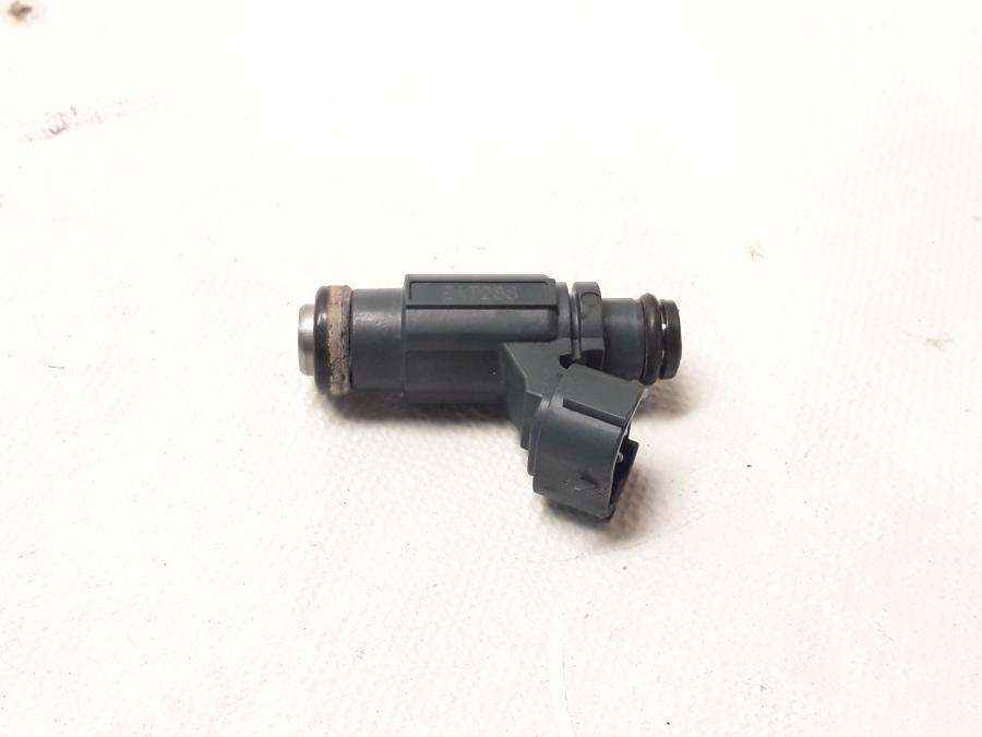 Framsidan på Spridare från en Kawasaki Z 800 -2015 motorcykel.