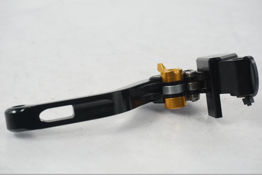 Baksidan på Kopplingsgrepp från en Kawasaki ER-6N ABS -2010 motorcykel.