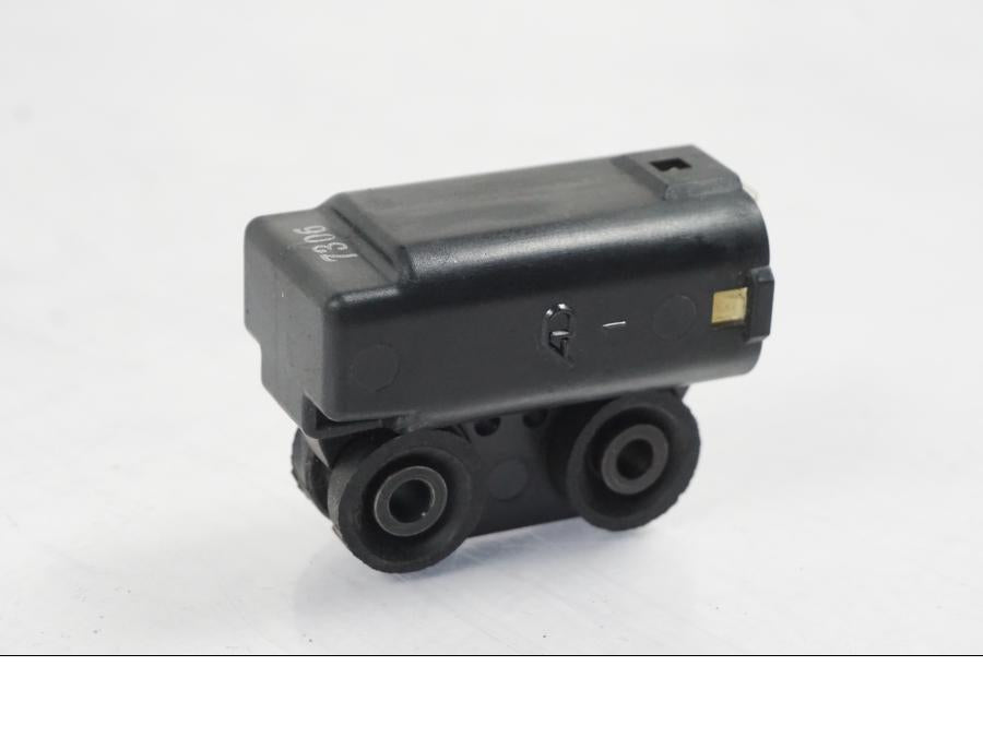 Höger sida på Tilt Sensor från en Yamaha YZF 1000 R1 -2007 motorcykel.